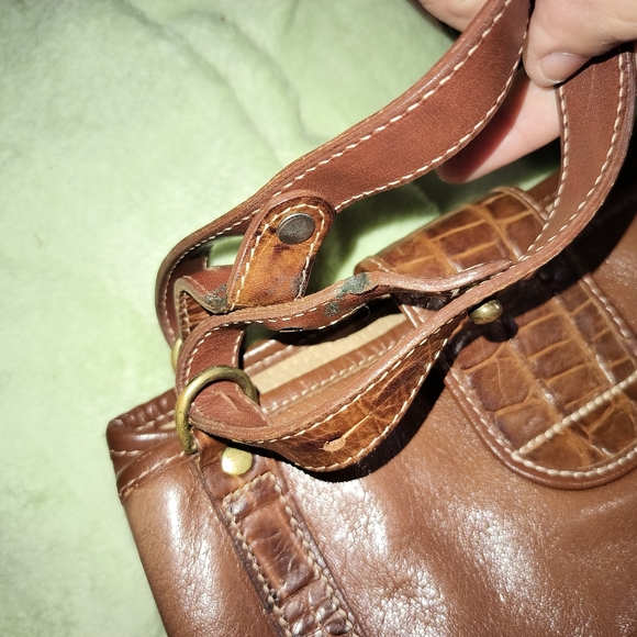 Brahmin Tuscan Leather Shoulder Brown Moc Croc Trim Detachable Pouch. Adj Straps - Picture 12 of 16